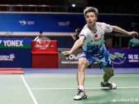 乐鱼体育全站-国羽一哥拒翻车！决胜局一波流石宇奇2-1伍家朗进8强