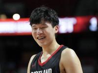 乐鱼体育官方网站-关于开拓者夏联阵容出炉!杨瀚森再登封面成看点的信息