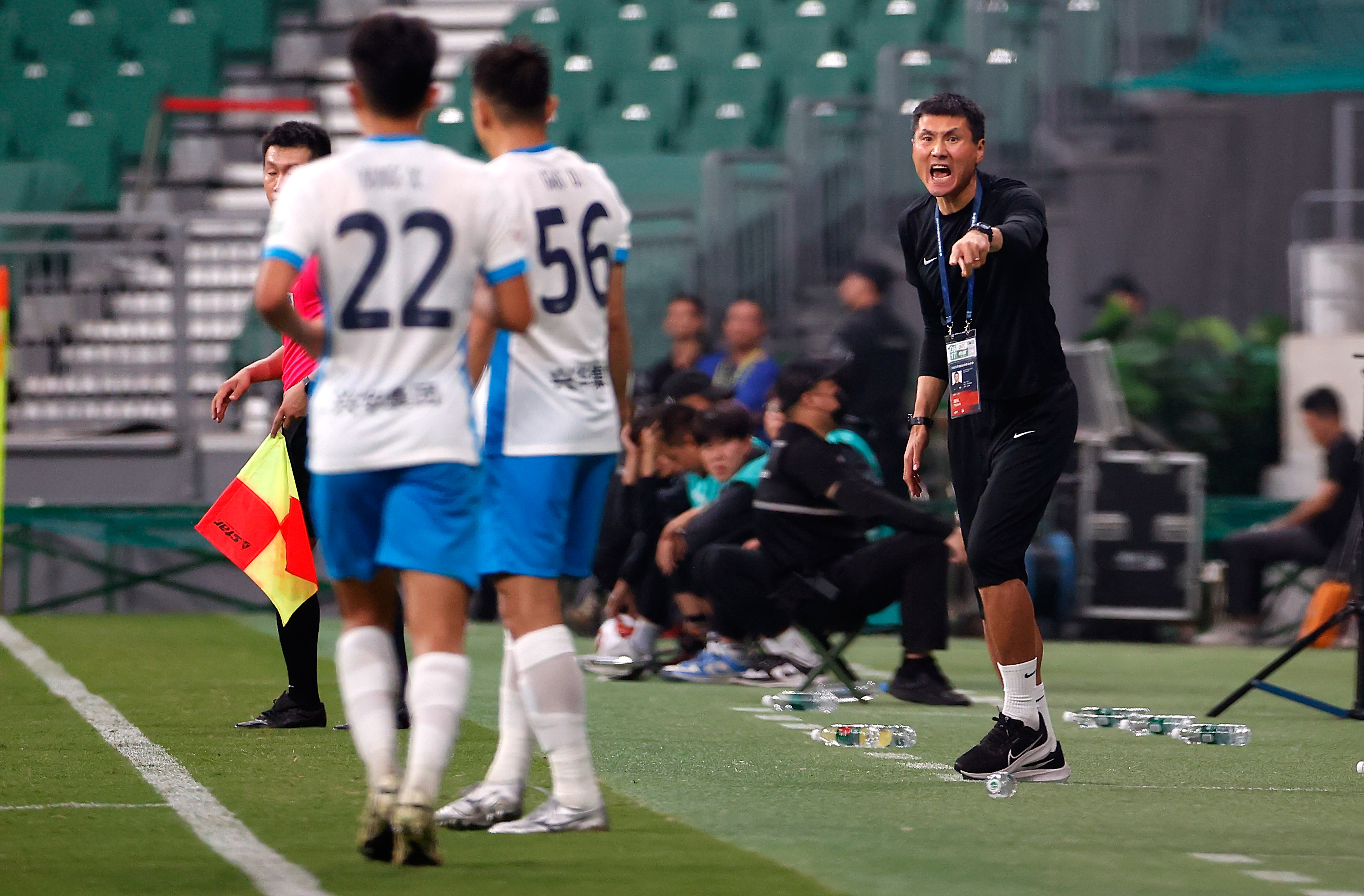 北京国安1:0青岛西海岸！登顶积分榜第一有望中超夺冠